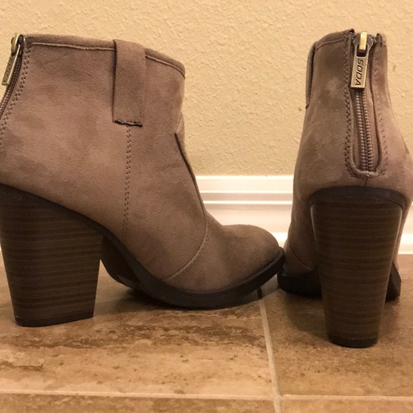 Booties - Picture 5 of 7